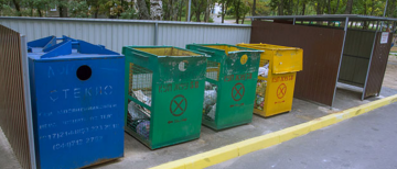 На новых столичных землях поставят более 1000 мусорных контейнеров